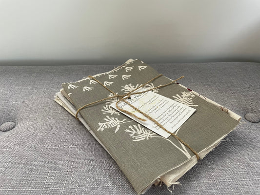 Pinch River handprinted fabric off-cut / fabric remnant bundle No. 1. Side view.